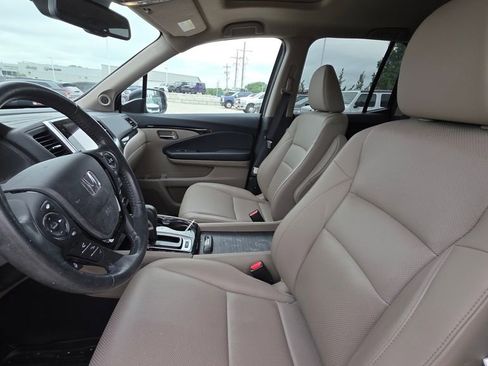Used 2017 Honda Ridgeline RTL-E image 11