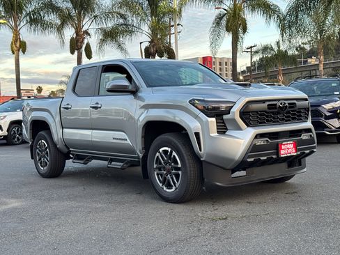 New 2026 Toyota Tacoma TRD Sport image 4