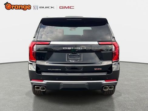 New 2026 GMC Yukon Denali w/ Denali Reserve Package image 4
