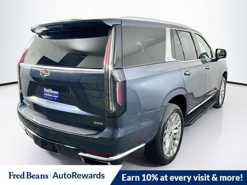 Used 2021 Cadillac Escalade Premium Luxury w/ Driver Assist Tech Package AWD/4WD image 9