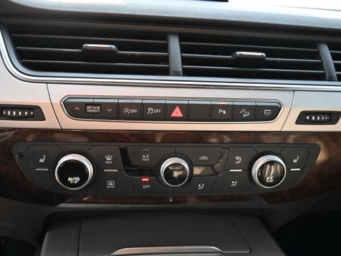 Used 2018 Audi Q7 2.0T Premium Plus image 27