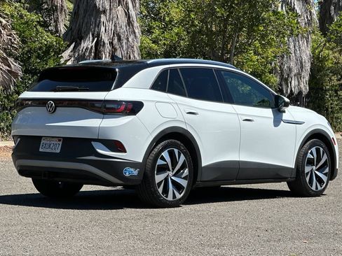 Used 2021 Volkswagen ID.4 Pro S w/ Gradient Package RWD image 3