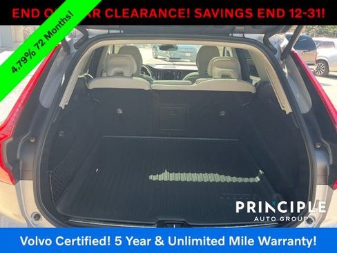 Certified 2023 Volvo XC60 B5 Ultimate w/ Protection Package Premier image 30