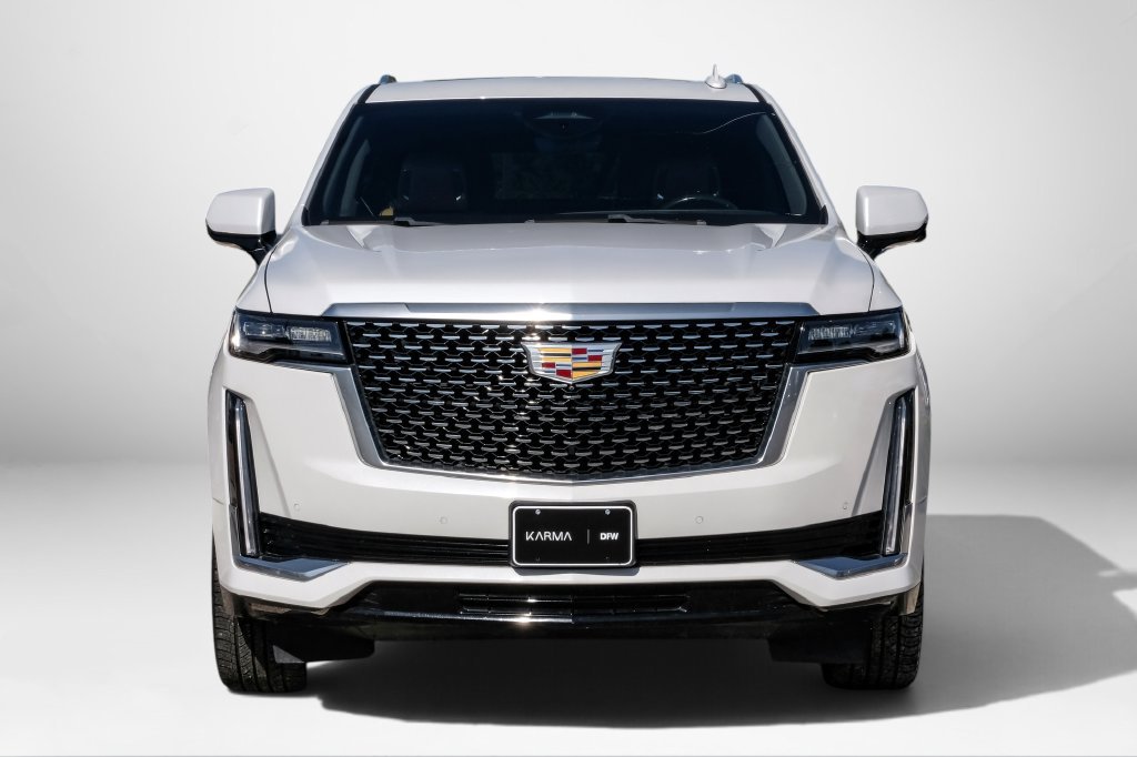 Used 2022 Cadillac Escalade Premium Luxury AWD/4WD image 3