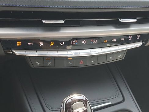 Certified 2024 Cadillac XT4 Sport FWD image 24