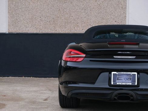 Used 2016 Porsche Boxster image 17