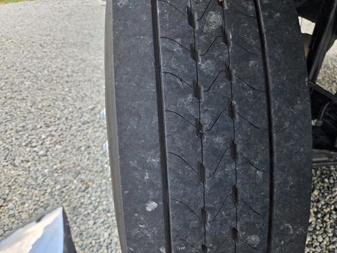 Used 2022 Ford F650 2WD Regular Cab Super Duty image 74