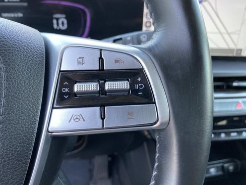 Used 2024 Kia Telluride LX AWD/4WD image 15