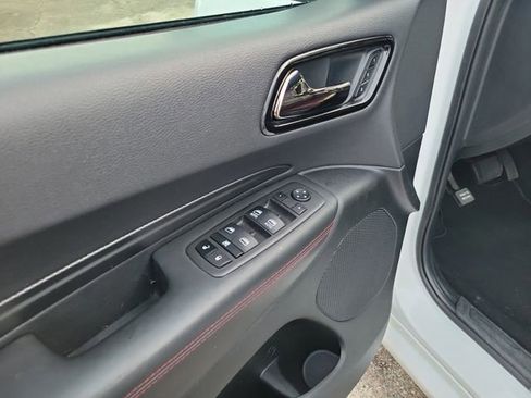Used 2023 Dodge Durango GT image 13