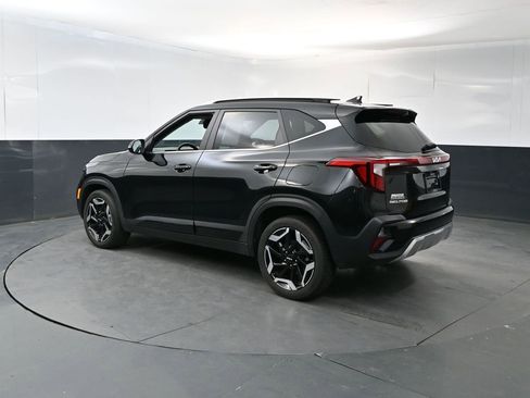 Used 2024 Kia Seltos SX AWD/4WD image 3