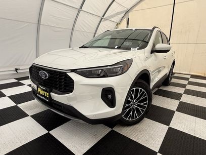 New 2025 Ford Escape SE
