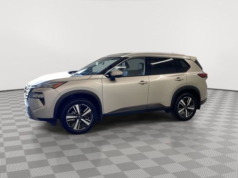 Certified 2024 Nissan Rogue SL w/ SL Premium Package image 5