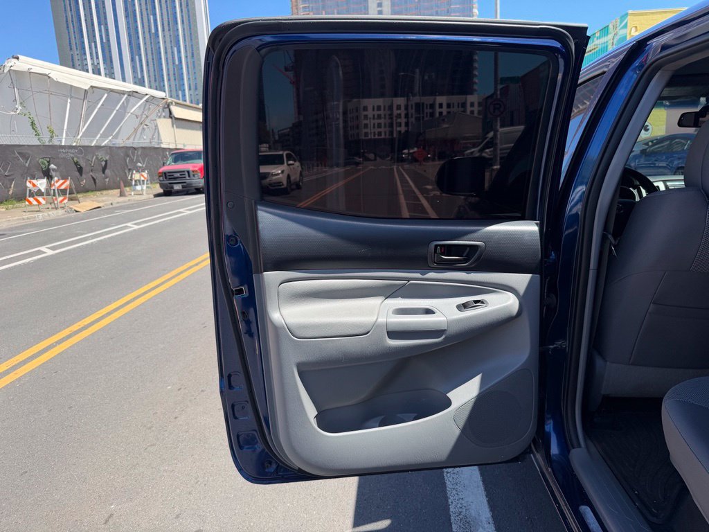 Used 2015 Toyota Tacoma PreRunner RWD image 9