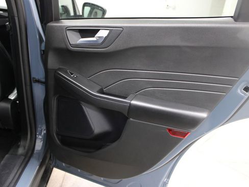 Used 2024 Ford Escape ST-Line image 31