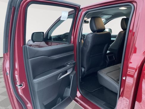 New 2025 Ford Ranger Lariat w/ FX4 Off-Road Package image 12