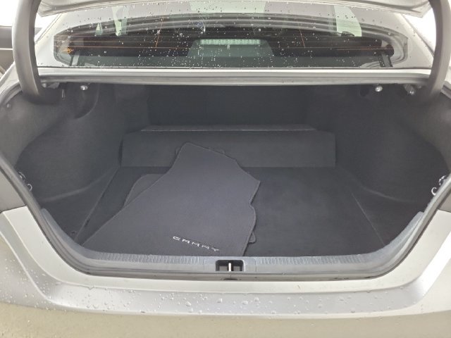 Used 2023 Toyota Camry SE FWD image 10