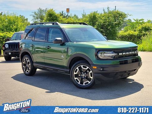 Certified 2023 Ford Bronco Sport Outer Banks w/ Tech Package AWD/4WD image 1