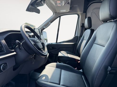 New 2025 Ford Transit 250 148 Medium Roof Extended AWD image 11