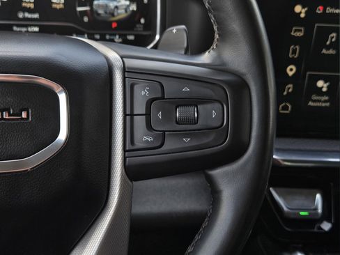 Used 2023 GMC Sierra 1500 Denali w/ Denali Reserve Package AWD/4WD image 9