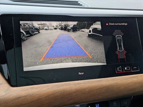 Used 2024 Audi e-tron GT Premium Plus image 12