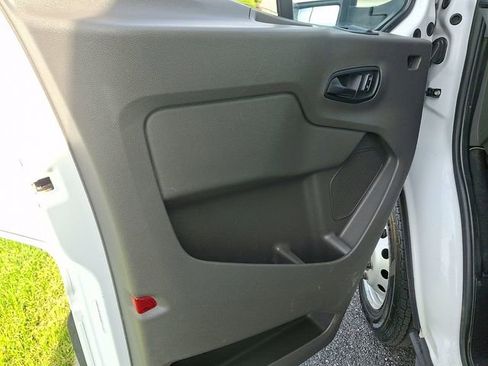 Used 2023 Ford Transit 350 DRW RWD image 19