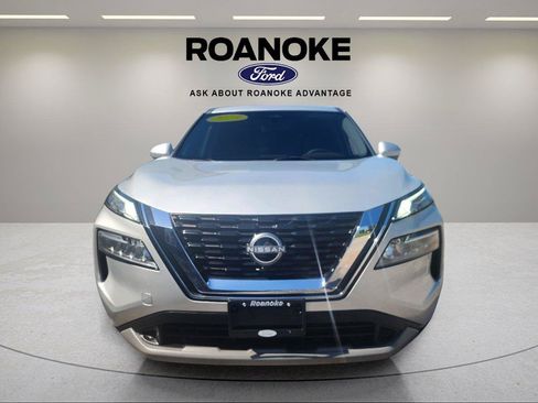 Used 2023 Nissan Rogue SV AWD/4WD image 6