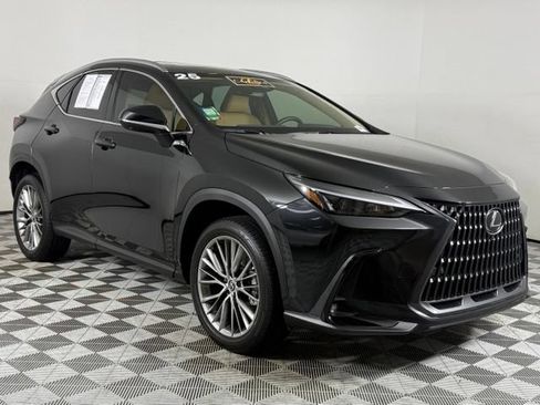 Certified 2025 Lexus NX 350 AWD w/ Accessory Package (2T) image 10