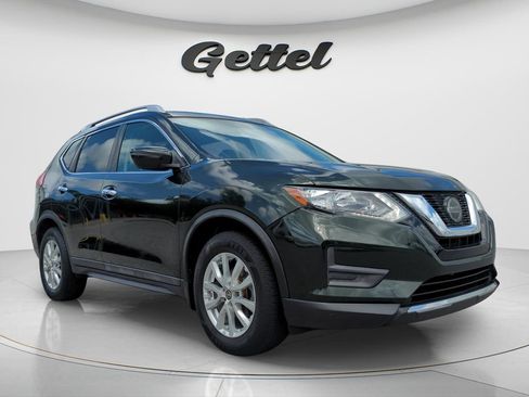 Certified 2018 Nissan Rogue SV FWD image 3