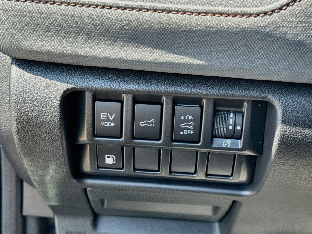 New 2026 Subaru Forester Touring AWD/4WD image 11
