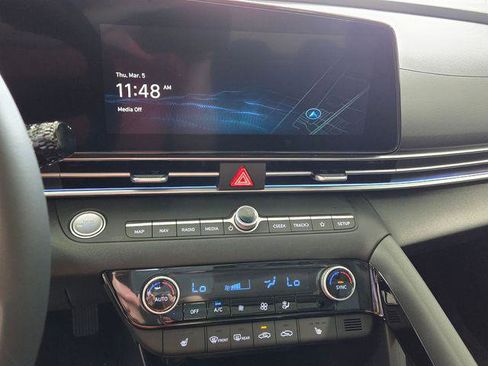 New 2026 Hyundai Elantra Limited image 19