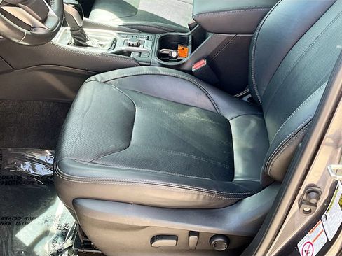 Used 2019 Subaru Forester Limited AWD/4WD image 19