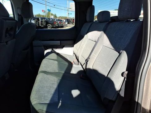 Used 2023 Ford F150 XLT image 10