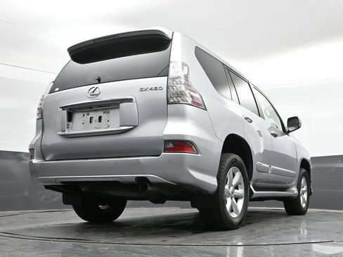 Used 2017 Lexus GX 460 w/ Navigation Package AWD/4WD image 30