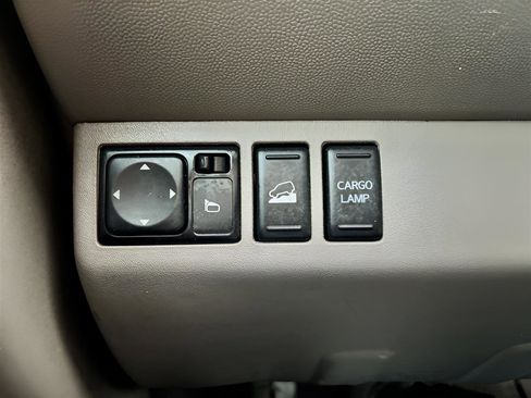 Used 2014 Nissan Frontier SV w/ SV Value Truck Package image 23