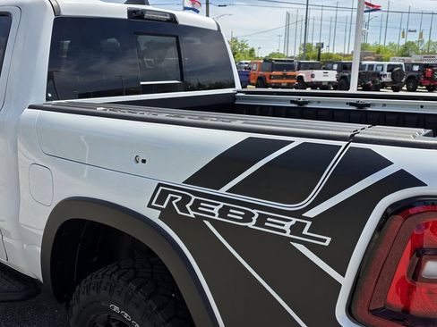 New 2026 RAM 1500 Rebel AWD/4WD image 40