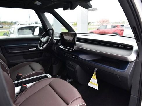 New 2025 Volkswagen ID. Buzz Pro S image 20