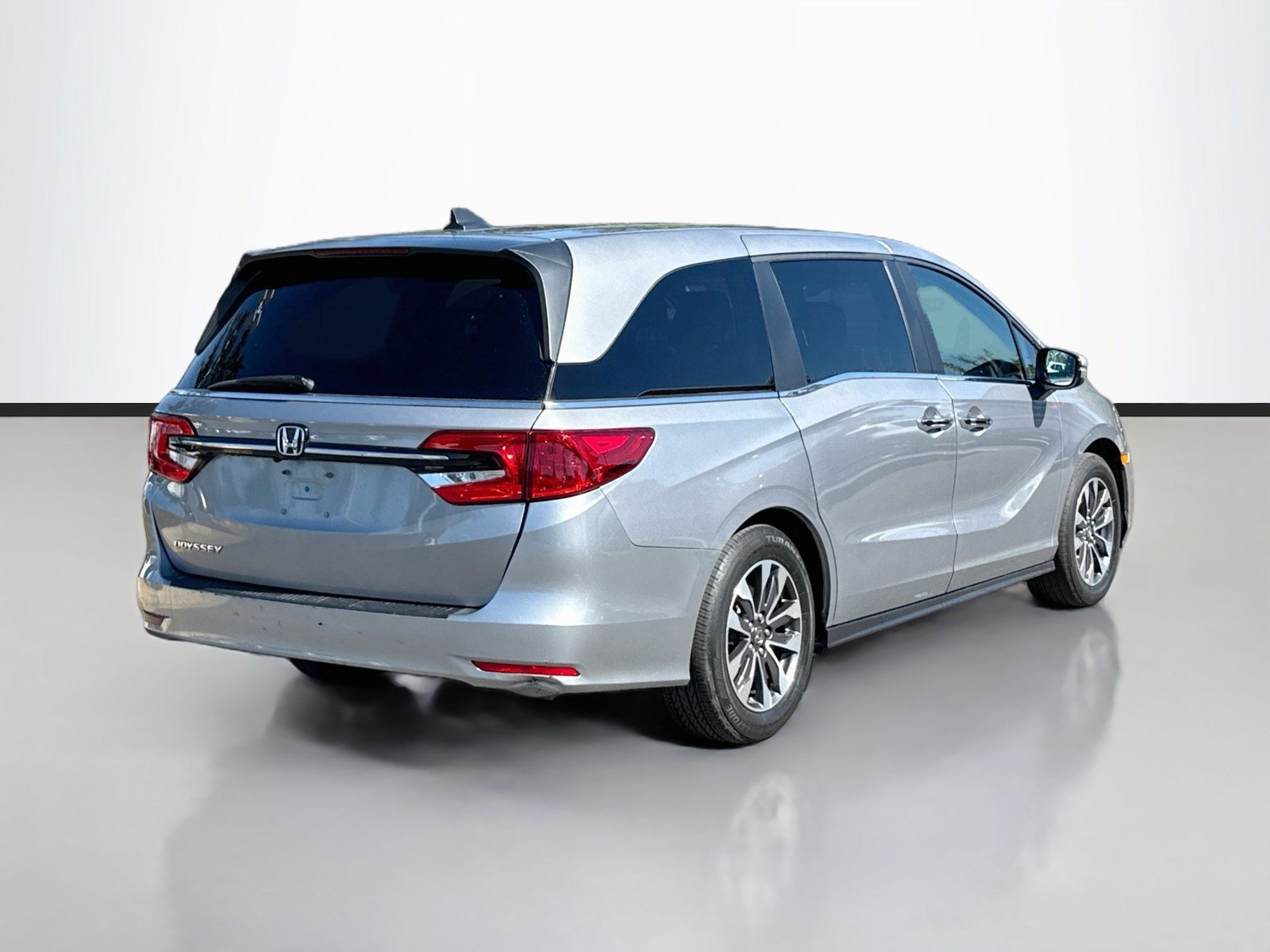 Used 2023 Honda Odyssey EX-L image 7
