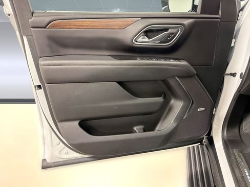 Used 2024 Chevrolet Tahoe High Country image 21