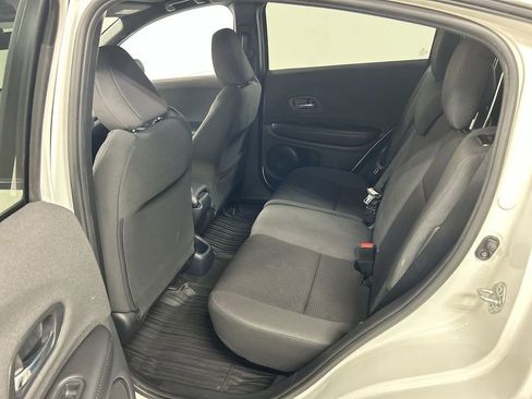 Used 2021 Honda HR-V Sport image 19