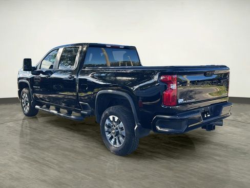 Certified 2025 Chevrolet Silverado 2500 Custom w/ Custom Value Package image 4