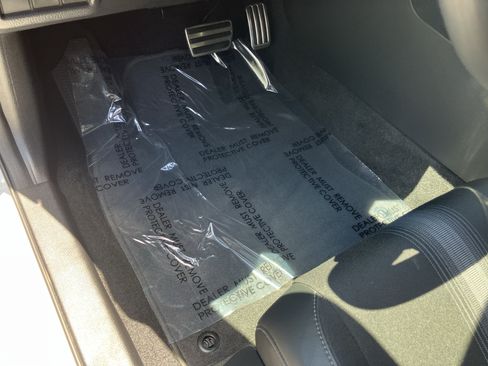 Used 2025 Honda Civic Sport image 18