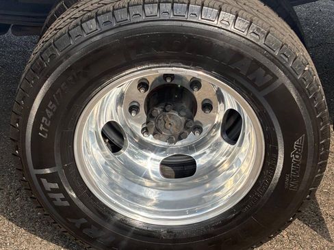Used 2024 Ford F350 XL w/ 360-Degree Camera Package AWD/4WD image 32