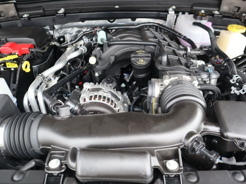 New 2026 Jeep Gladiator Sport AWD/4WD image 19