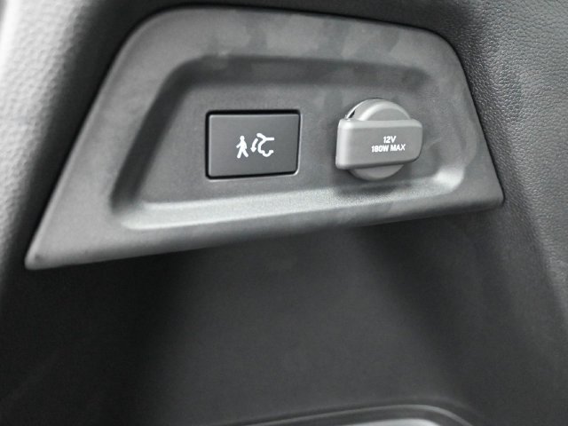 Used 2025 Honda Pilot Black Edition image 36