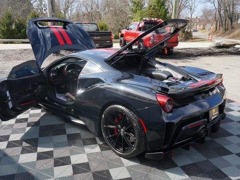 Used 2020 Ferrari 488 Pista Coupe image 87