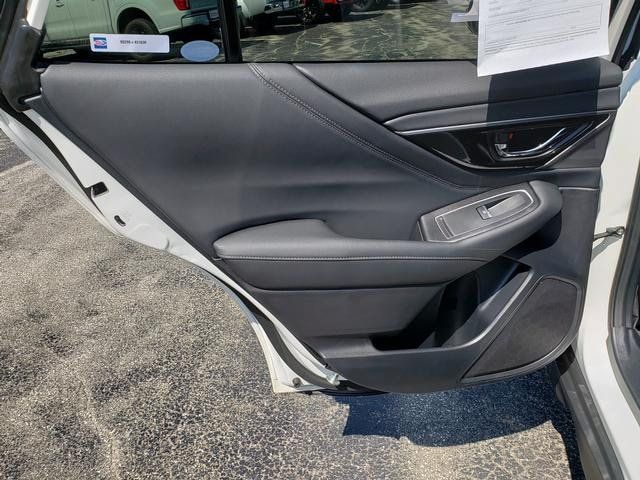 Used 2022 Subaru Outback Limited AWD/4WD image 15