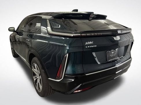New 2025 Cadillac Lyriq Luxury image 6