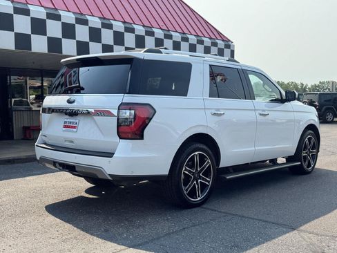 Used 2021 Ford Expedition Limited AWD/4WD image 7