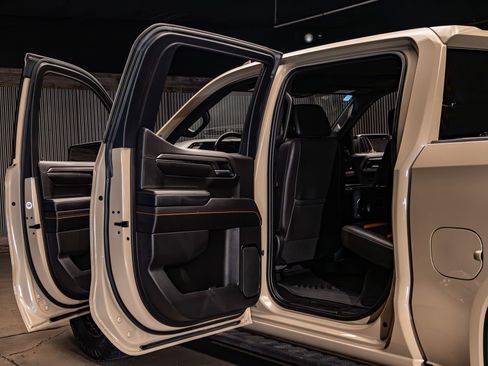 Used 2023 GMC Sierra 1500 AT4 w/ AT4 Preferred Package AWD/4WD image 27