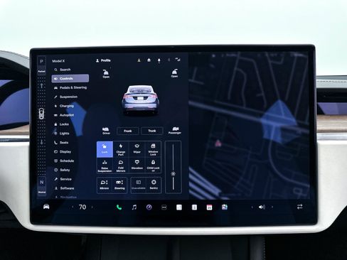 Used 2022 Tesla Model X image 21